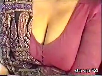Indian Mature lady Shows and Sucks